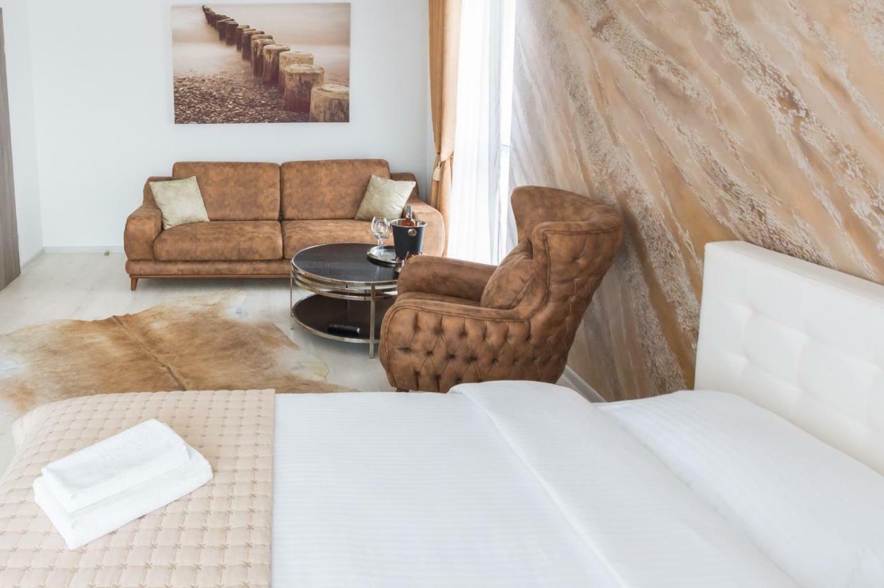 Apartment Alonisos Lux Braşov Exterior foto